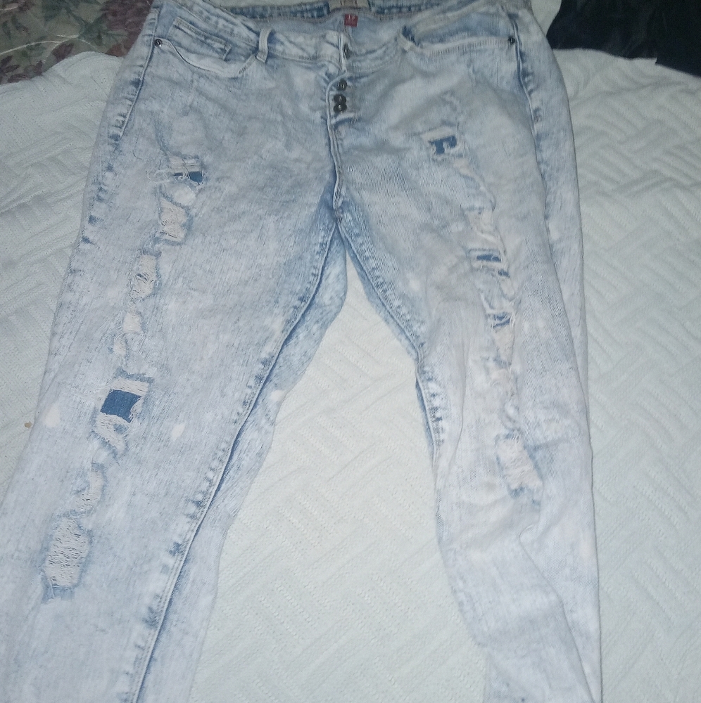 Pants - Picture 2 of 2